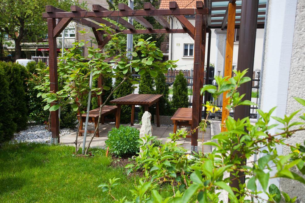 Alo Apartments Vila Klara Любляна Экстерьер фото